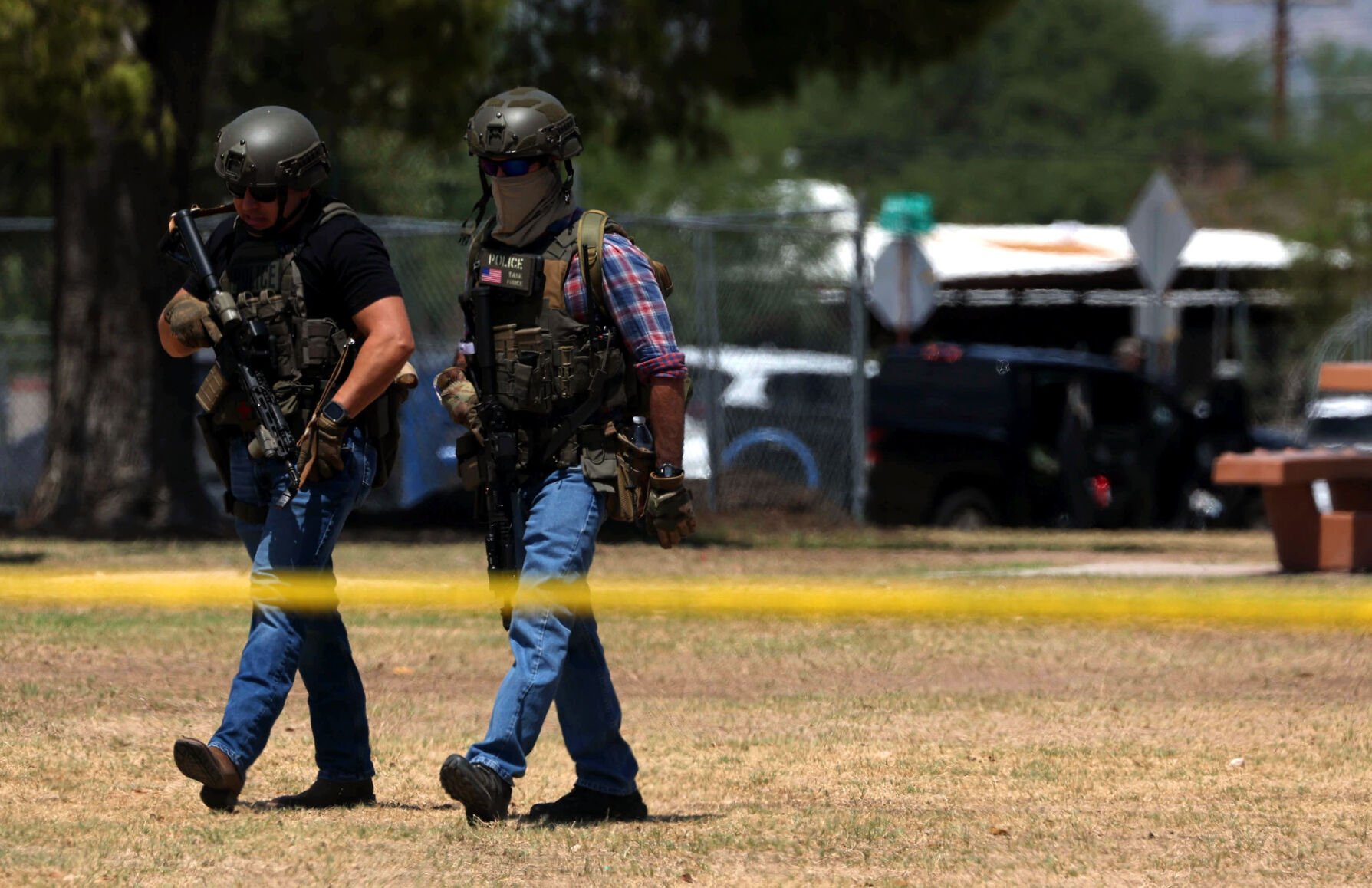 1 person killed, DEA agent wounded in Tucson shooting